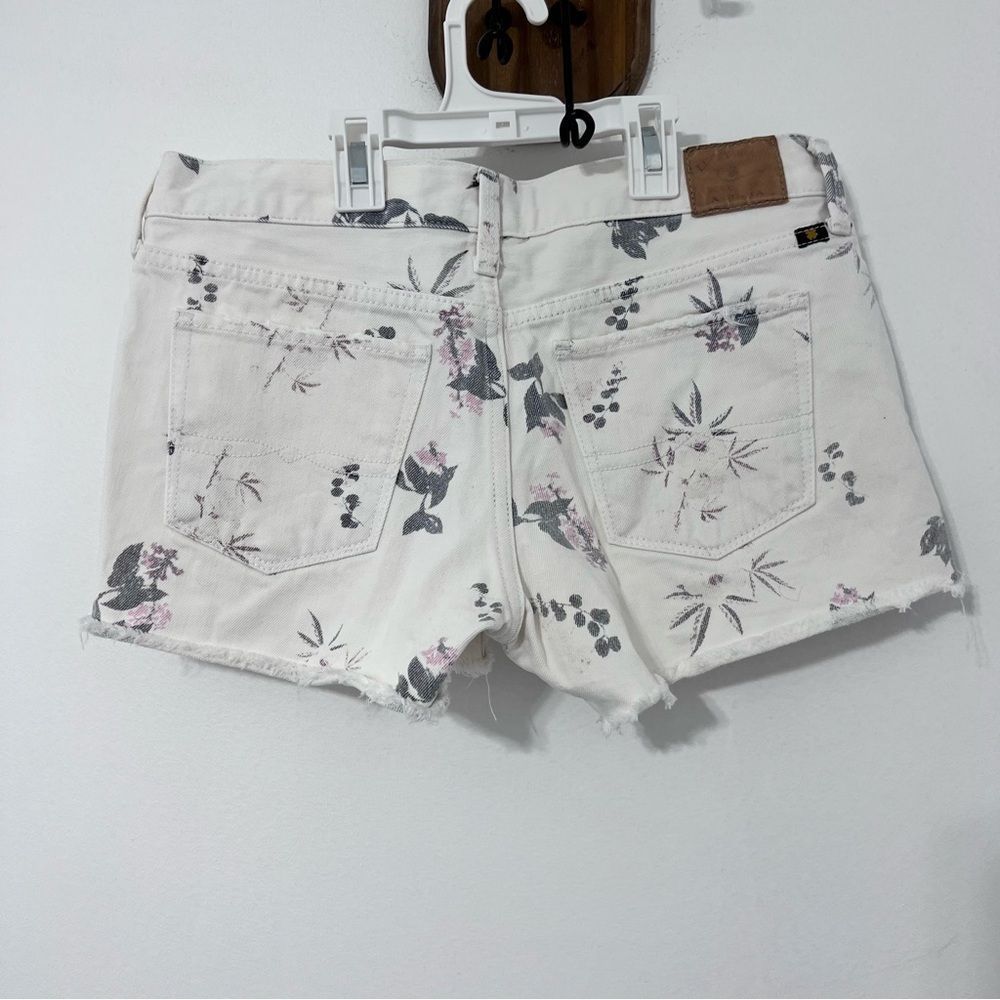 Lucky Brand Floral Print He Cutoff Denim Shorts Raw Hem Distressed